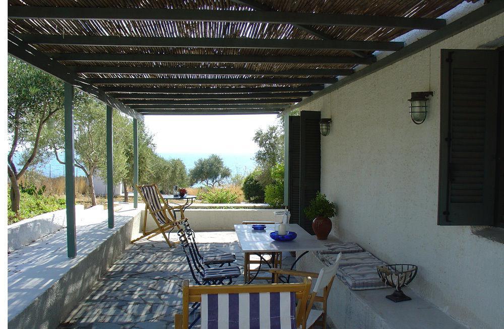 Niriides Villas Selinitsa ภายนอก รูปภาพ